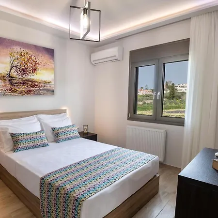 Destino Luxury Retreats - Large Pool - Near Rethymno City דירה העיירה רתימנו