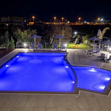 Destino Luxury Retreats - Large Pool - Near Rethymno City * レティムノ